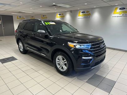 Used 2024 Ford Explorer XLT w/ Equipment Group 202A