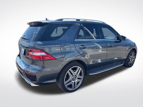 Used 2014 Mercedes-Benz ML 63 AMG 4MATIC image 5