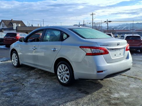 Used 2015 Nissan Sentra SV FWD image 4