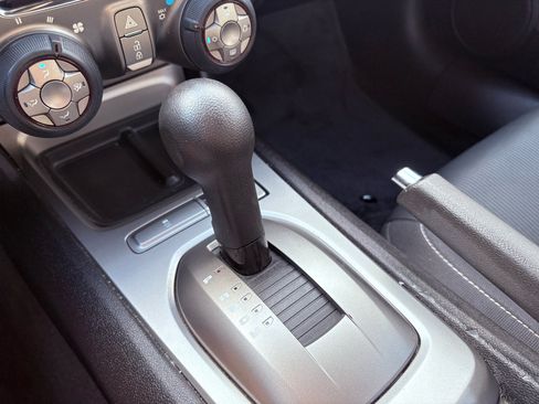 Used 2011 Chevrolet Camaro LT image 42