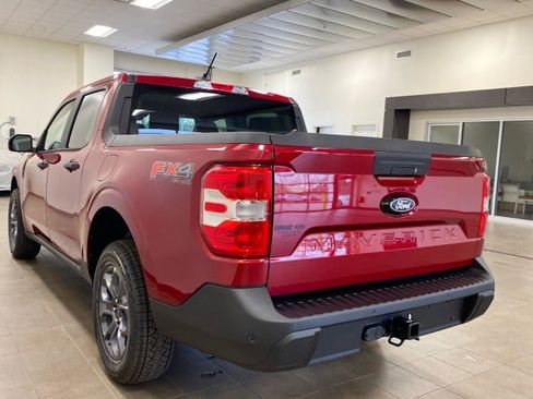New 2025 Ford Maverick XLT w/ XLT Luxury Package image 5