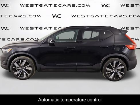 Used 2022 Volvo XC40 P8 Recharge Ultimate AWD/4WD image 5