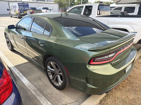 Used 2020 Dodge Charger R/T RWD image 4