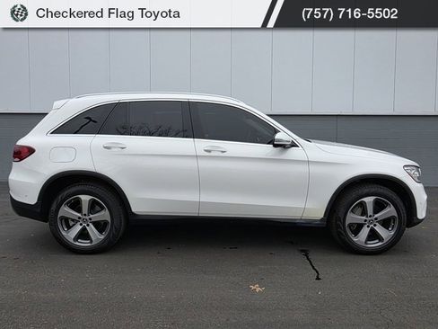 Used 2022 Mercedes-Benz GLC 300 4MATIC image 9