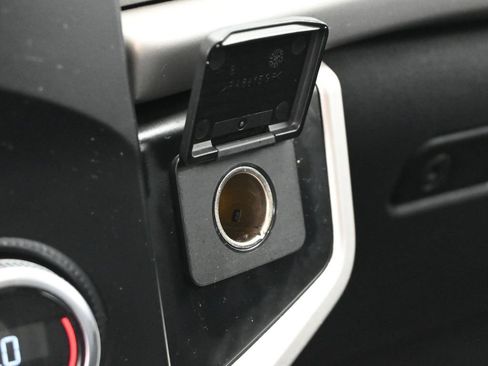 Used 2023 Ford Expedition XLT image 20