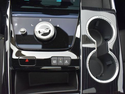 Certified 2026 Cadillac Escalade Sport w/ Touring Package image 22