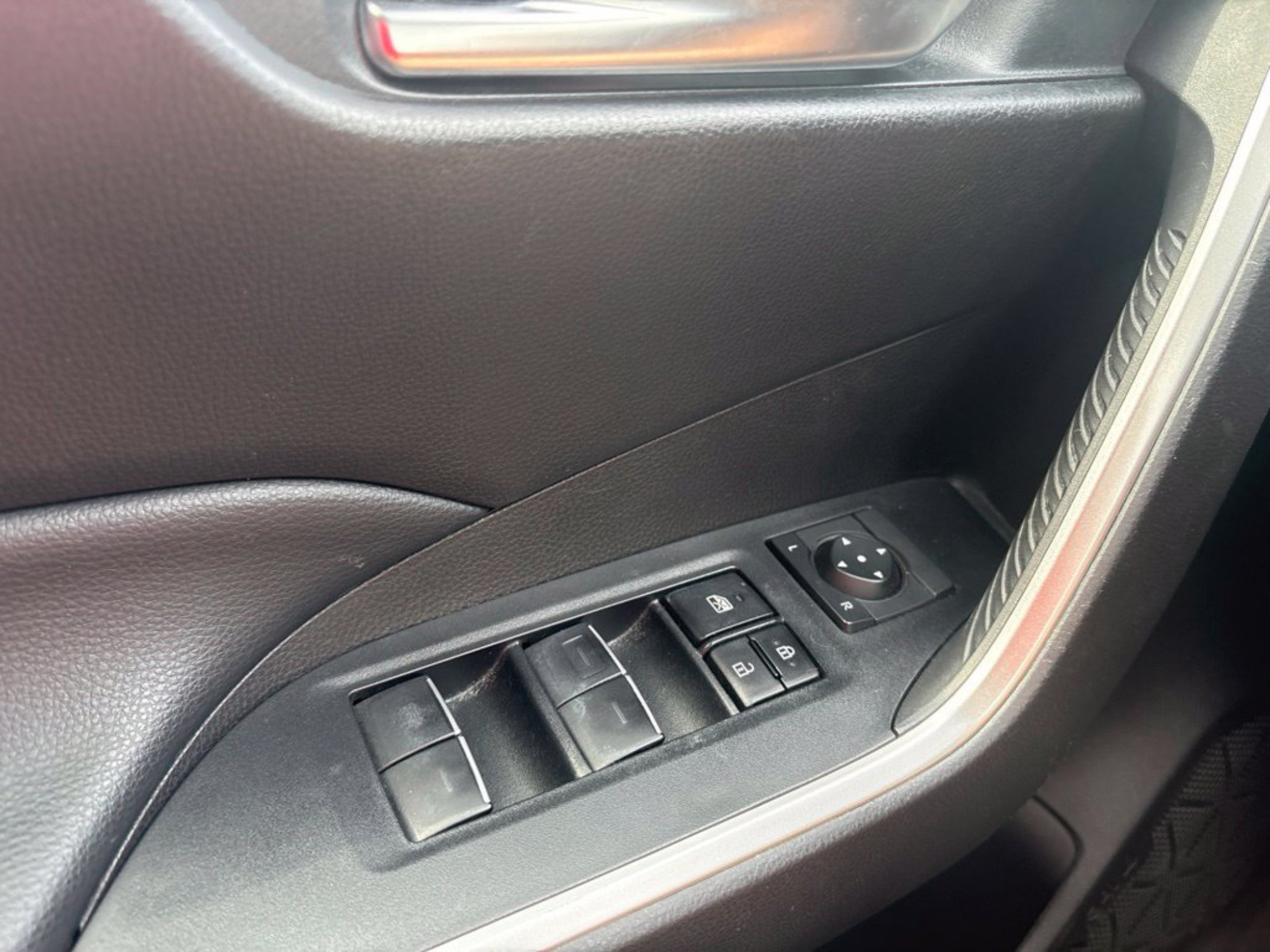 Certified 2023 Toyota RAV4 AWD Hybrid image 23