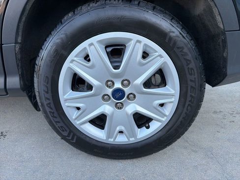 Used 2015 Ford Escape S image 46