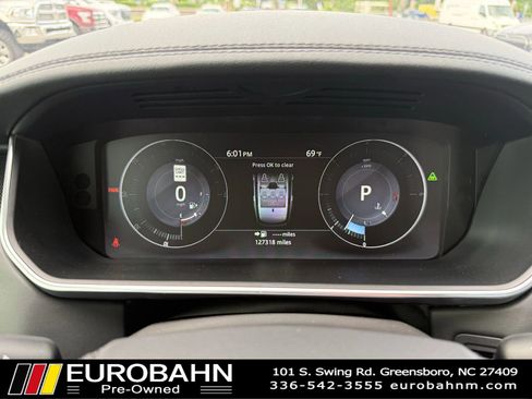 Used 2017 Land Rover Range Rover HSE AWD/4WD image 43