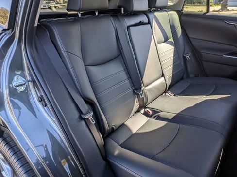 Used 2025 Toyota RAV4 XLE Premium image 30