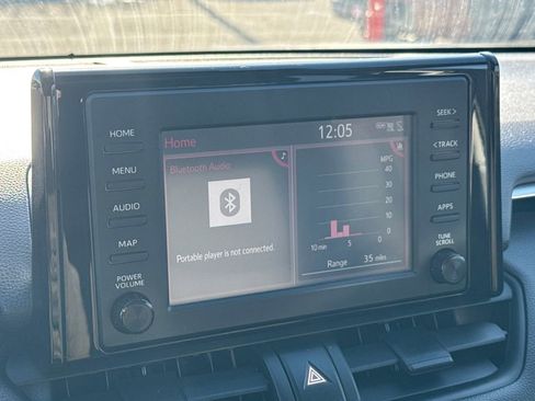 Used 2019 Toyota RAV4 XLE image 24