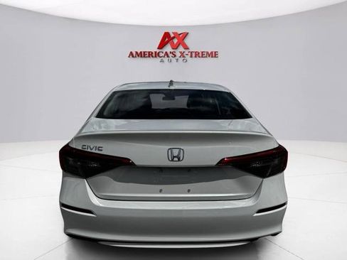 Used 2024 Honda Civic LX image 5