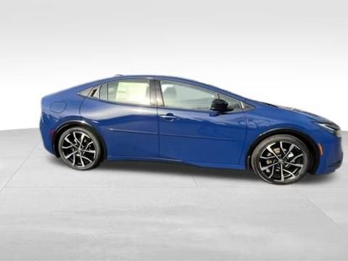 New 2026 Toyota Prius Plug-In Hybrid image 8