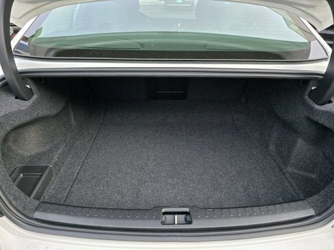 Used 2024 Volvo S60 B5 Plus FWD image 14