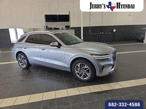 Used 2025 Genesis GV70 2.5T AWD/4WD image 2
