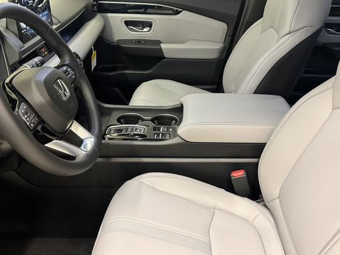 New 2025 Honda Pilot EX-L image 17