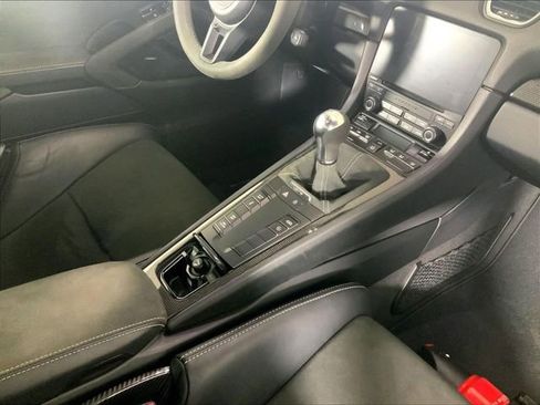 Certified 2022 Porsche 718 Cayman GT4 image 16