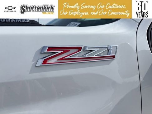 Used 2024 Chevrolet Silverado 2500 LTZ w/ LTZ Plus Package AWD/4WD image 36
