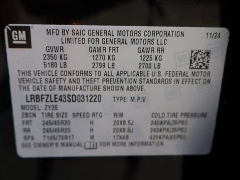 New 2025 Buick Envision Sport Touring image 27