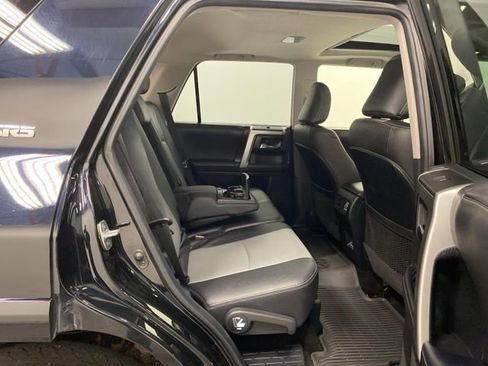 Used 2023 Toyota 4Runner SR5 Premium image 28