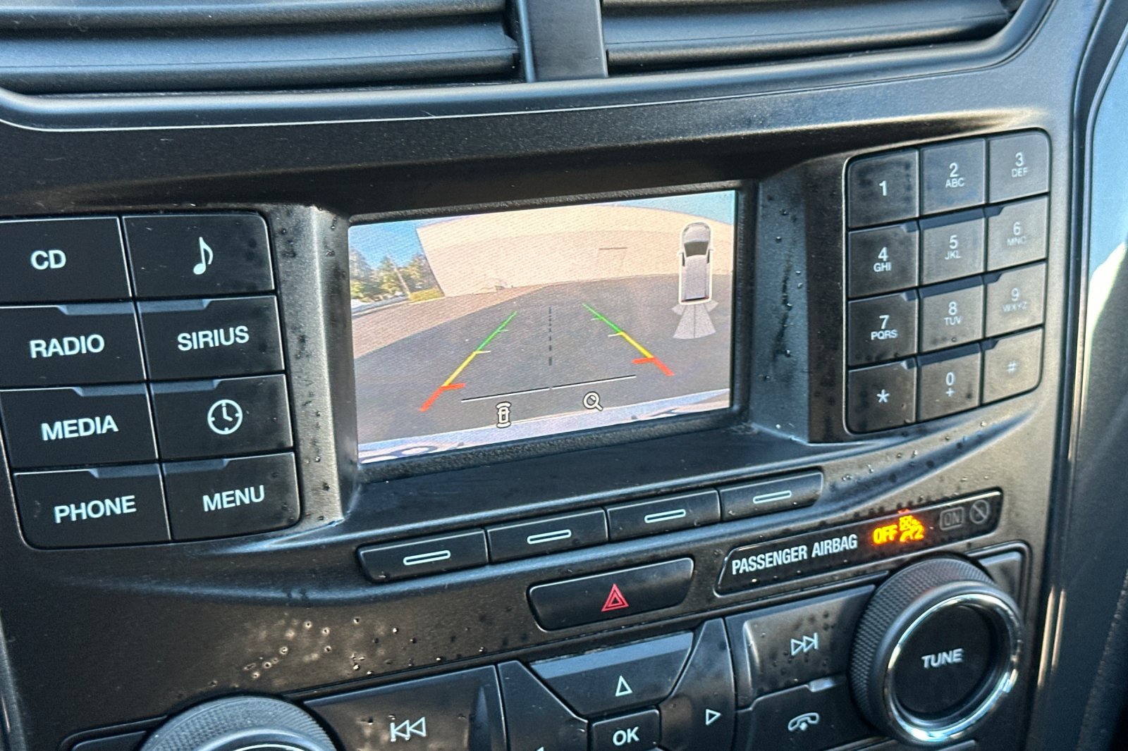 Used 2017 Ford Explorer XLT FWD image 27