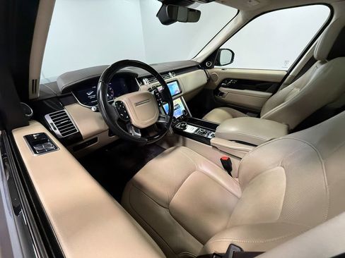 Used 2019 Land Rover Range Rover Supercharged AWD/4WD image 2