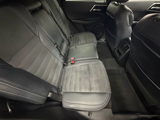 Used 2024 Mitsubishi Outlander 4WD Plug-In Hybrid image 24