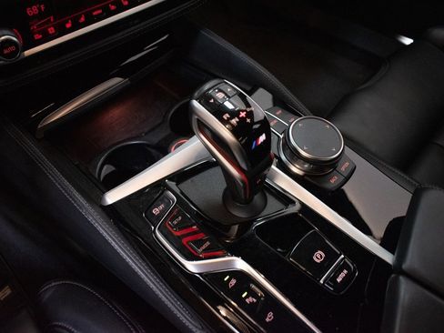 Certified 2023 BMW M5 w/ Competition Package image 19