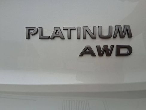 New 2026 Nissan Rogue Platinum w/ Platinum Premium Package AWD/4WD image 30