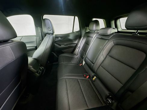 Used 2025 Chevrolet Equinox LT w/ Convenience Package II image 14