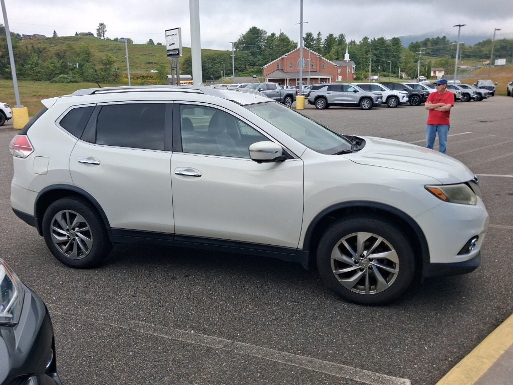 Used 2014 Nissan Rogue SL AWD/4WD image 4