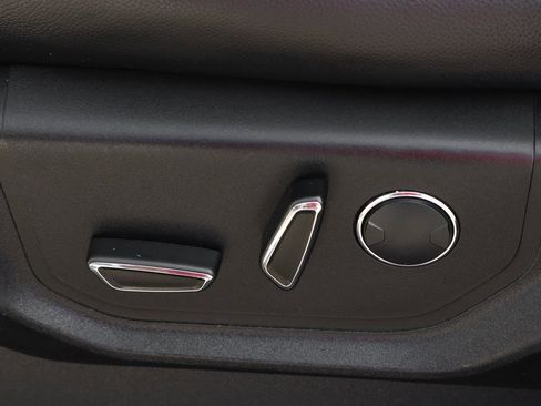 Used 2017 Ford F350 Lariat w/ Chrome Package image 17