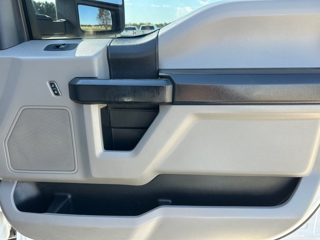 Used 2019 Ford F250 XL w/ Power Equipment Group AWD/4WD image 12