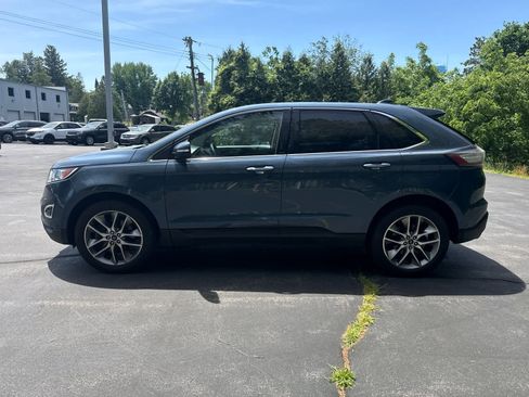 Used 2018 Ford Edge Titanium w/ Equipment Group 302A AWD/4WD image 6