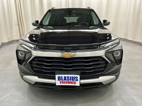 Used 2025 Chevrolet TrailBlazer LT AWD/4WD image 22