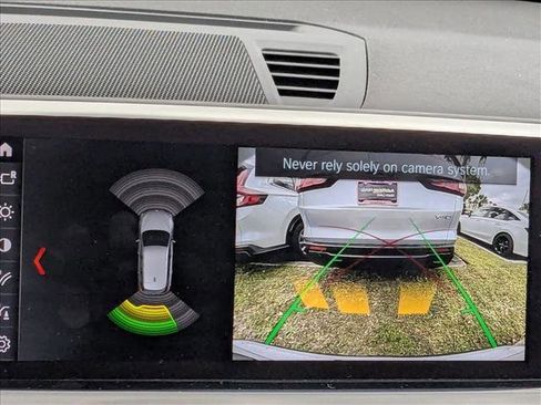 Used 2022 BMW X1 sDrive28i image 11