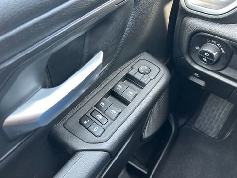 Used 2025 RAM 1500 Tradesman AWD/4WD image 12