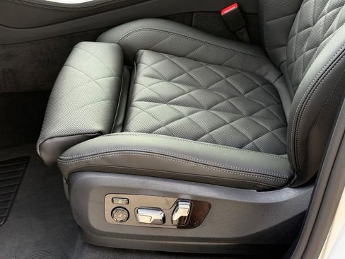 New 2026 BMW X5 xDrive50e w/ Climate Comfort Package image 17