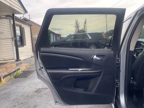 Used 2016 Dodge Journey Crossroad FWD image 20