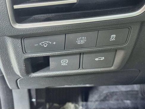 Used 2025 Hyundai Sonata SEL FWD image 21