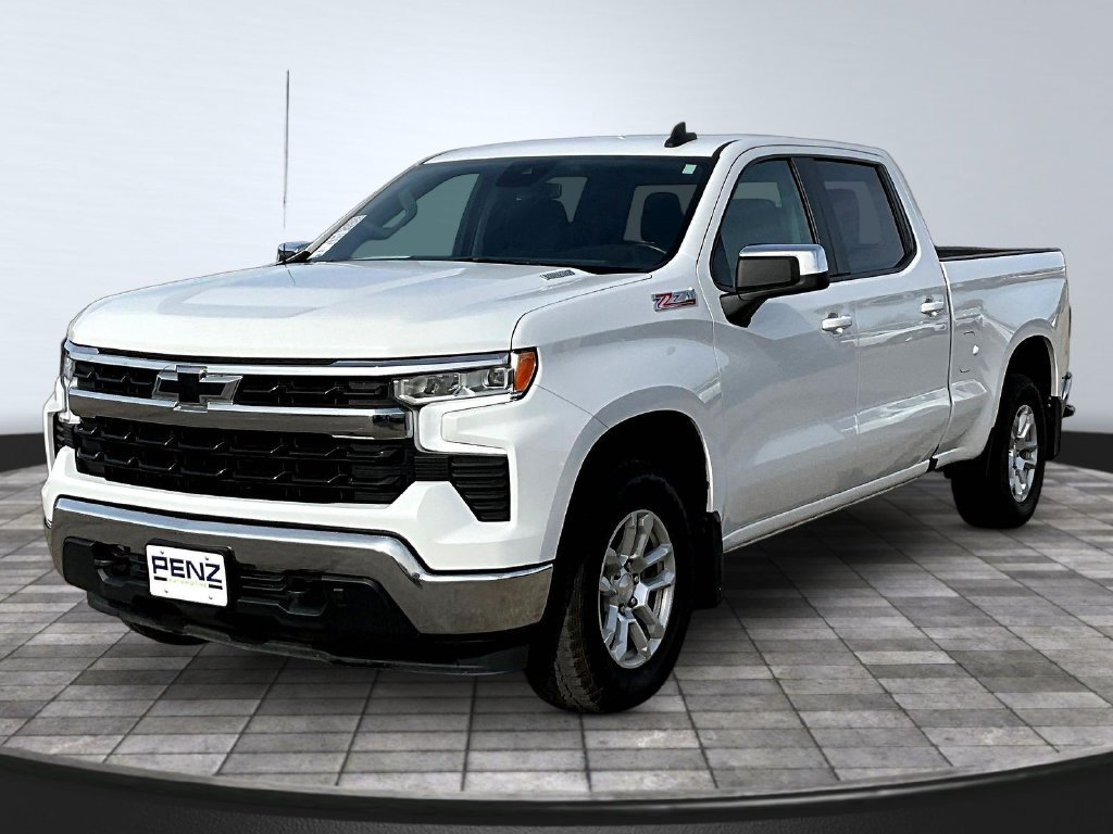 Used 2023 Chevrolet Silverado 1500 LT AWD/4WD image 1