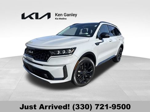 Certified 2023 Kia Sorento SX AWD/4WD image 1