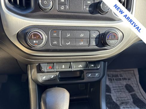 Used 2022 GMC Canyon Elevation w/ Elevation Premium Package image 25