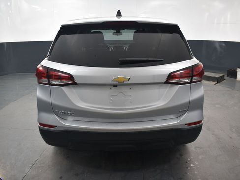 Used 2022 Chevrolet Equinox LS w/ LS Convenience Package AWD/4WD image 8