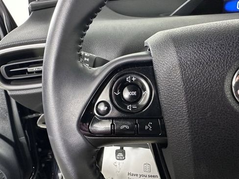 Used 2022 Toyota Prius Prime XLE image 22