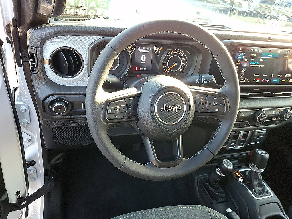 Certified 2025 Jeep Wrangler Sport AWD/4WD image 20