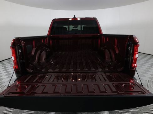Used 2026 RAM 1500 Big Horn AWD/4WD image 7
