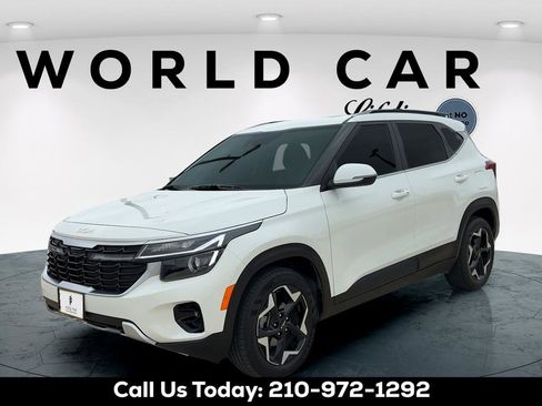 Used 2025 Kia Seltos EX w/ EX Sunroof Package FWD image 3