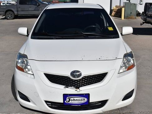 Used 2009 Toyota Yaris Sedan image 2