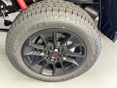 New 2026 Toyota Tundra SR5 image 32